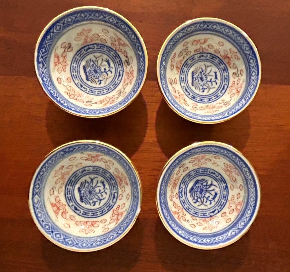 Vintage Mini Chinese Porcelain Bowls Blue Red Floral Pattern Gold Trim